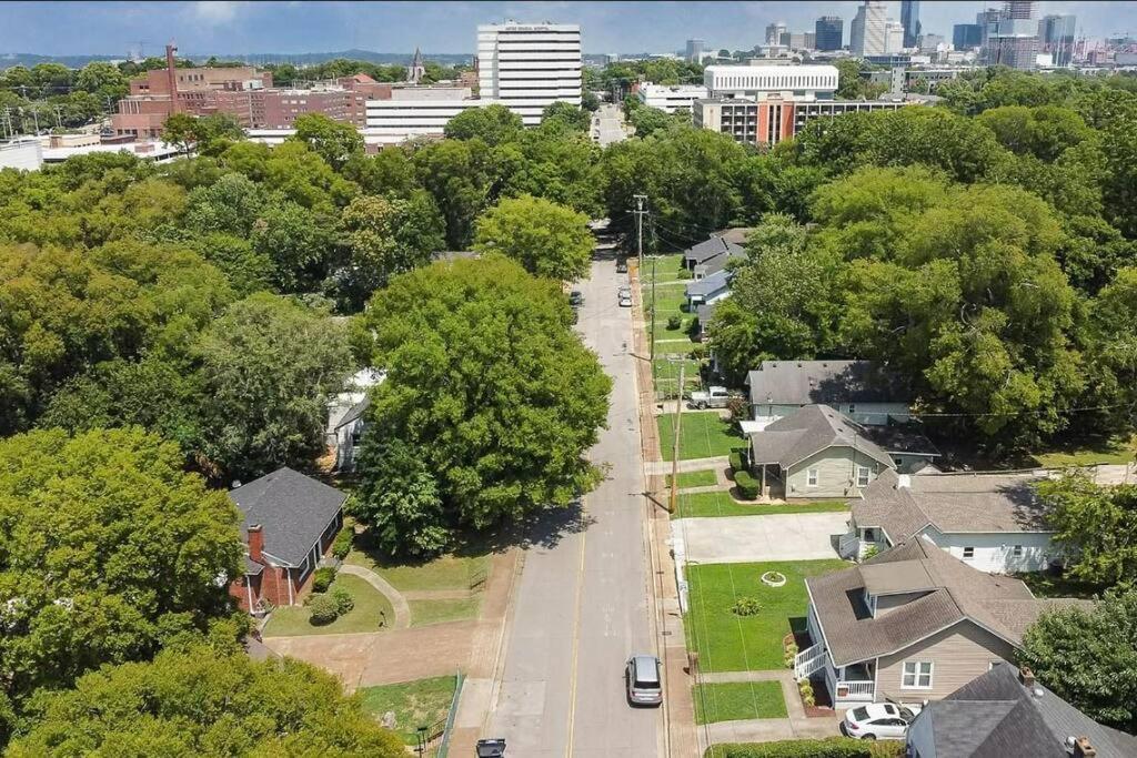 Two Bedroom Near Nashville-downtown Holiday home