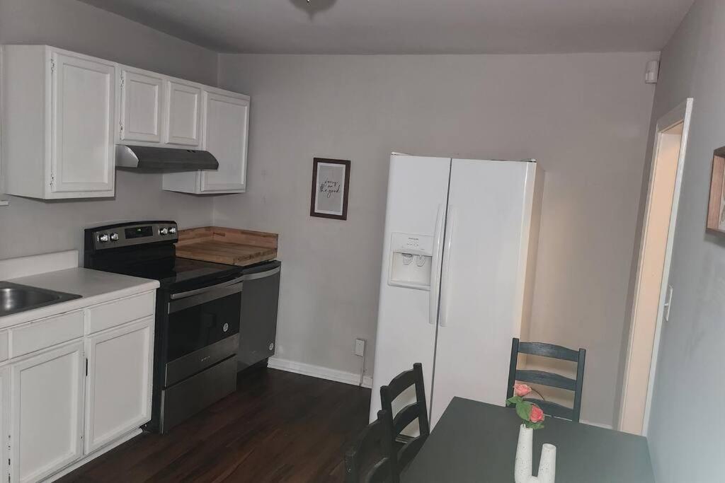 Holiday home Two Bedroom Near Nashville-downtown Nashville